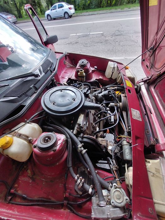 Заз  славута   на полно  ходу  по городу га 10