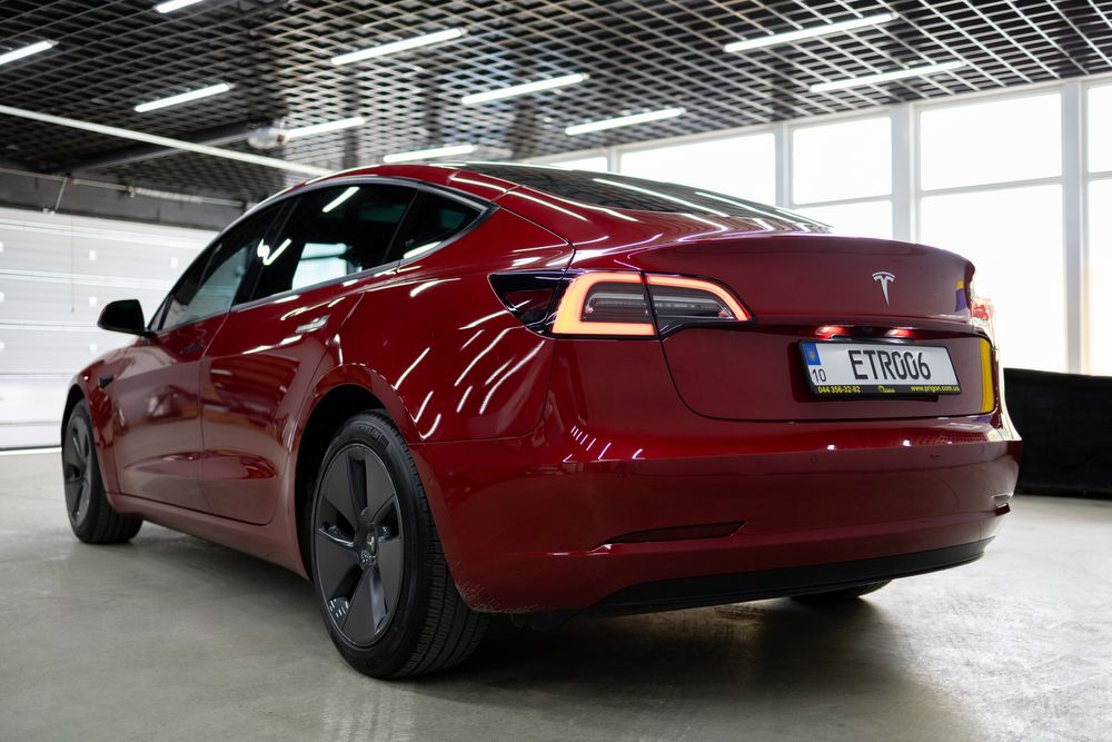 Оренда/прокат Tesla 2023 без застави