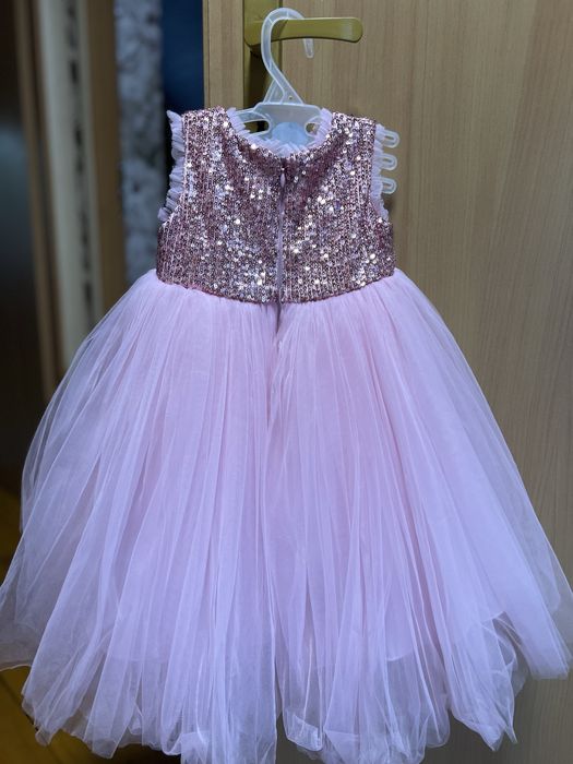 Сукня  на дівчинку 86 -92 р 2 р