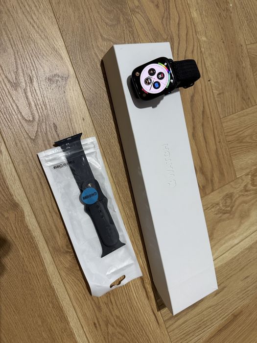 Apple Watch 7 45 mm GPS + Cellular 32 GB