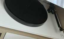 Gramofon REGA Planar 1 Biały
