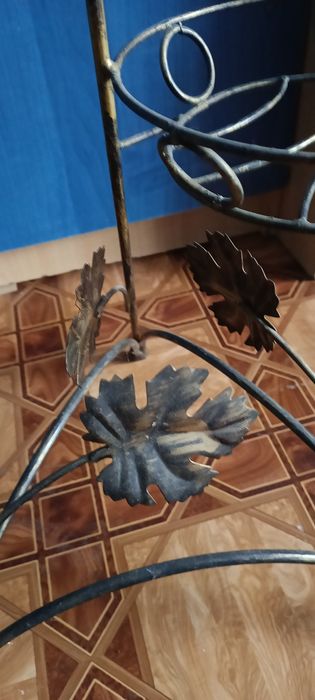 Kwietnik metalowy / metaloplastyka