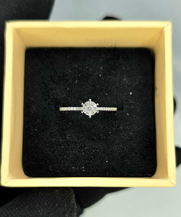 Кольцо с бриллиантами 0,14 карат