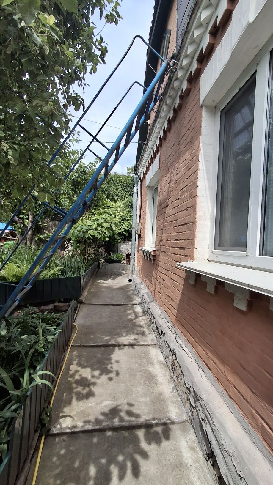 Продам будинок 5хв., до центру міста