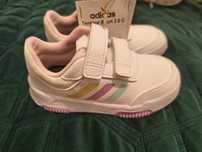 Tênis adidas de criança novos