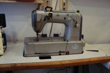Maszyna  do  szycia    ,,Textima ,,