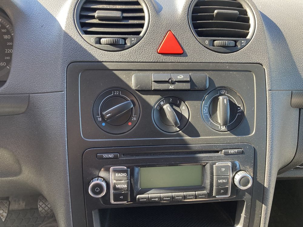 Vw caddy 1.9 TDi  Faktura vat 23%