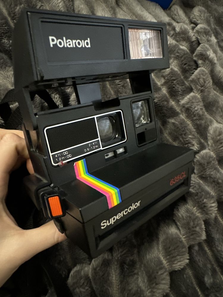 Продам фотоапарат POLAROID - 635CL