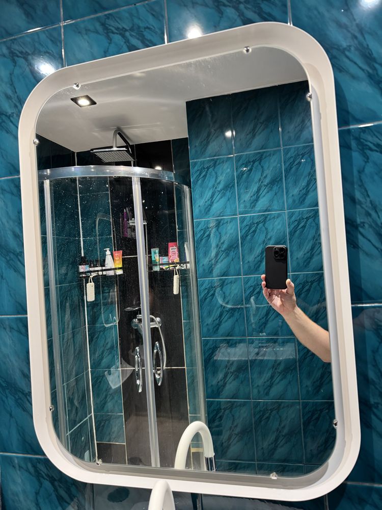Lustro łazienkowe led
