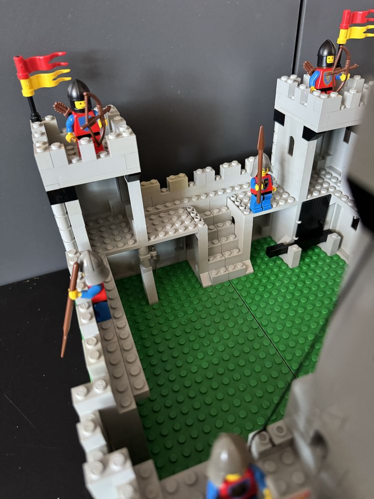 Lego 6080 siwy zamek castle