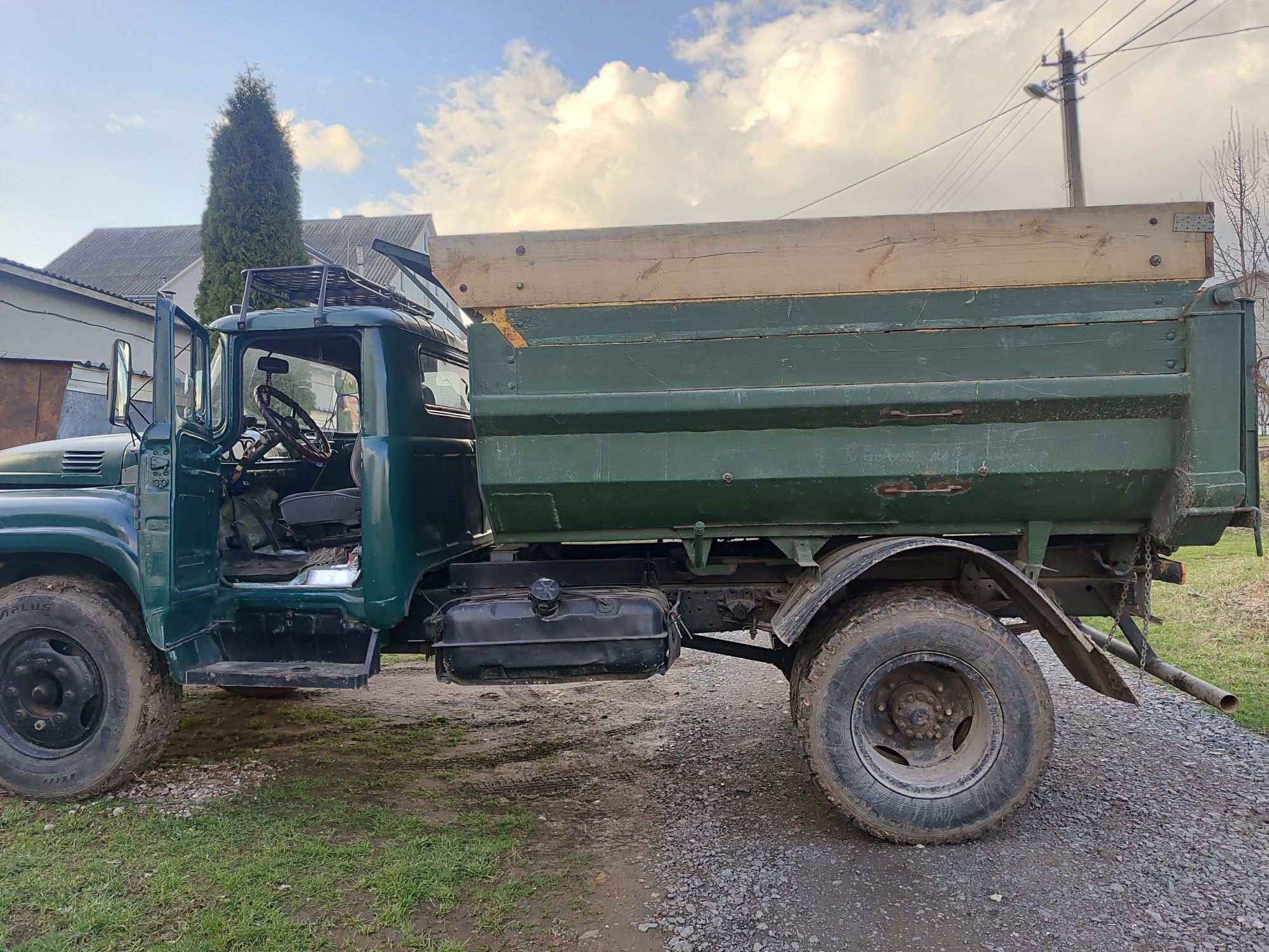 Продам Зіл 130  торг обмін
