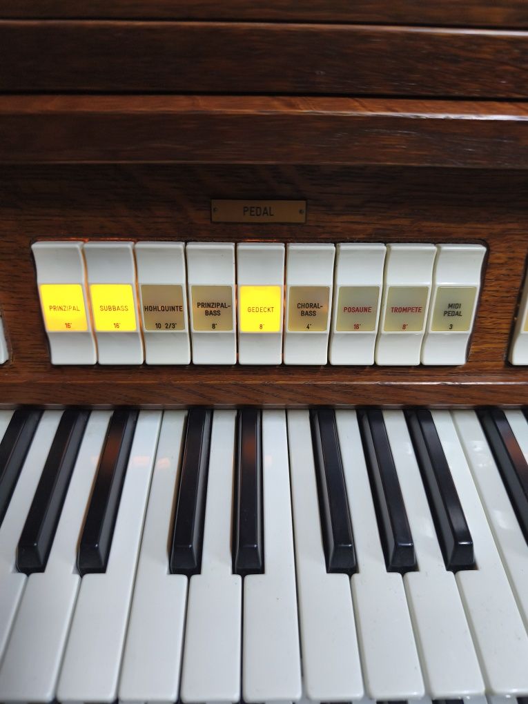 Johannus Opus 20