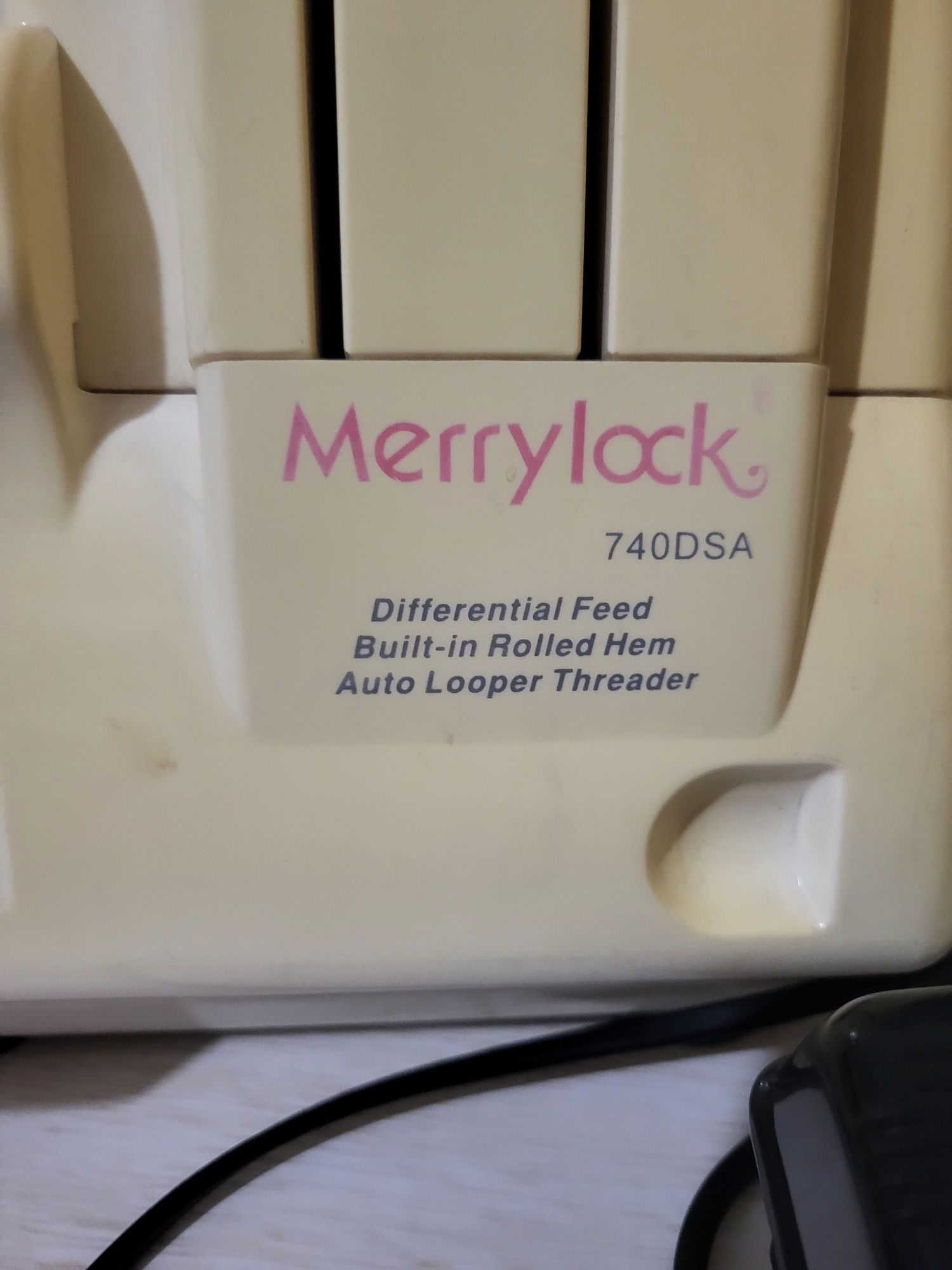 Оверлок битовий Merrylock