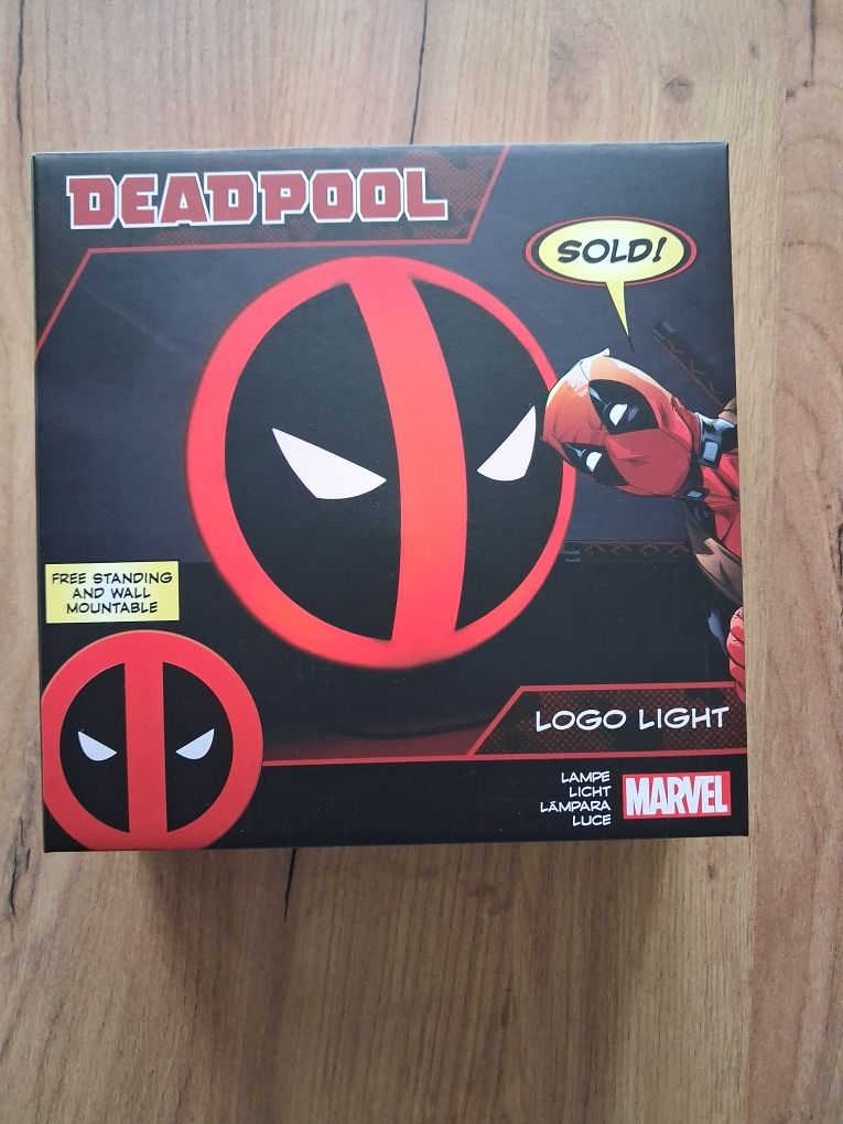 Lampka deadpool pixelbox