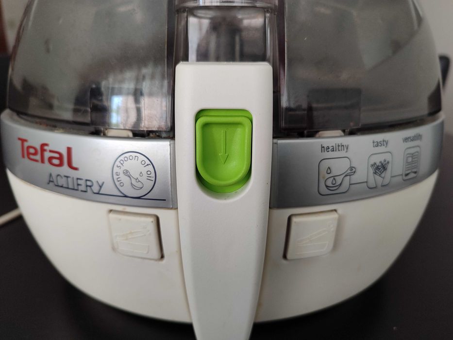 Fritadeira sem óleo Tefal Actifry