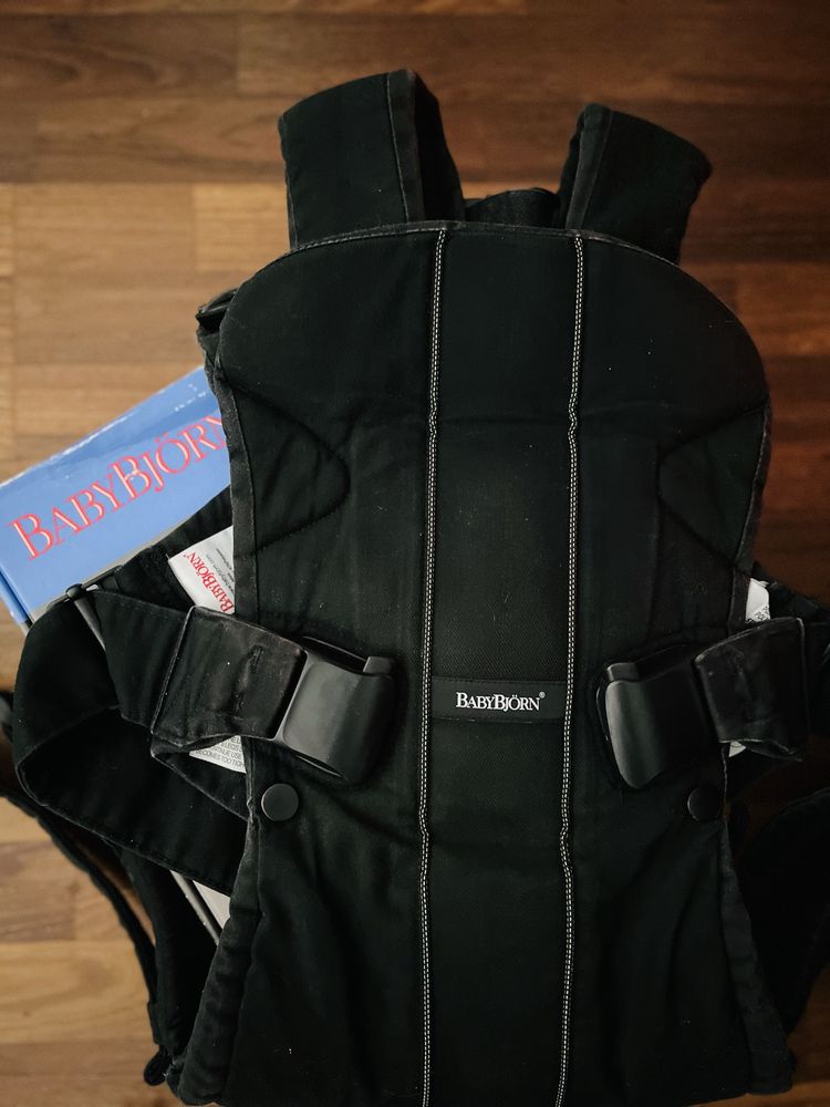 Nosidełko ergonomiczne niemowlęce Babybjorn ONE czarne