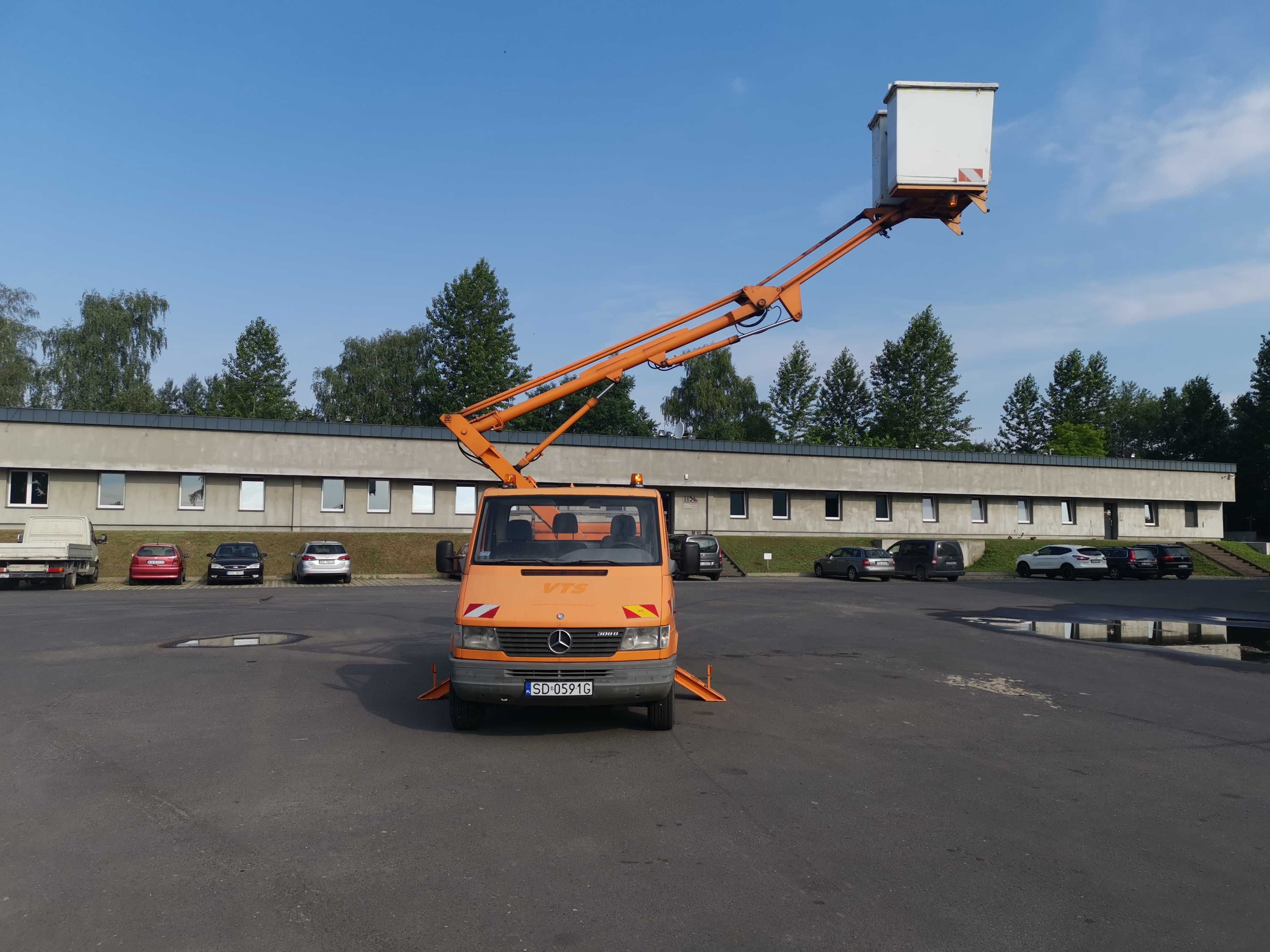 Podnośnik koszowy Zwyzka Mercedes Sprinter Ruthamn ks80 zamiana !