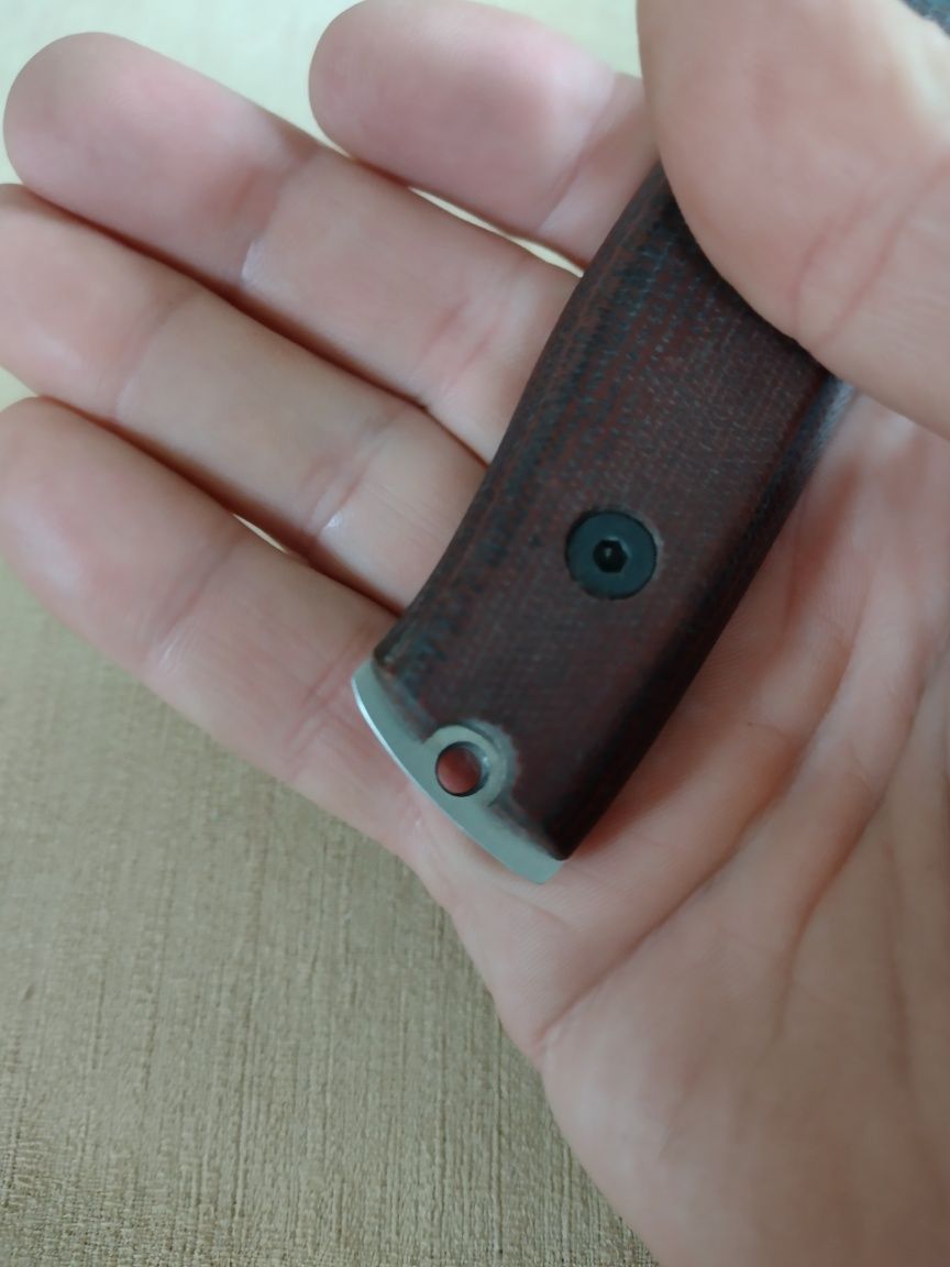 Nóż ręcznie robiony custom JBPolishKnives