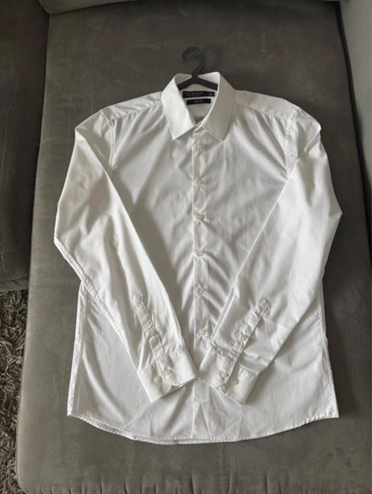 Conjunto 3 camisas Primark tamanho M slim fit ( preto, cinza,branco )