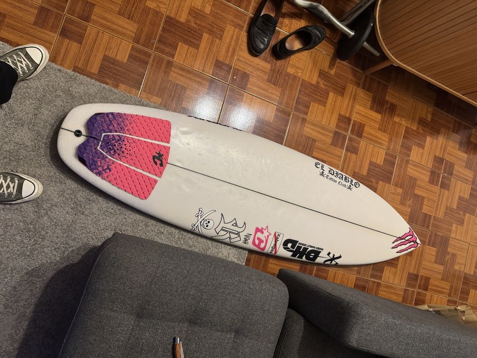 Prancha de surf dhd phoenix