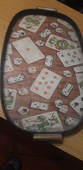 Tabuleiro de Refeição Antigo