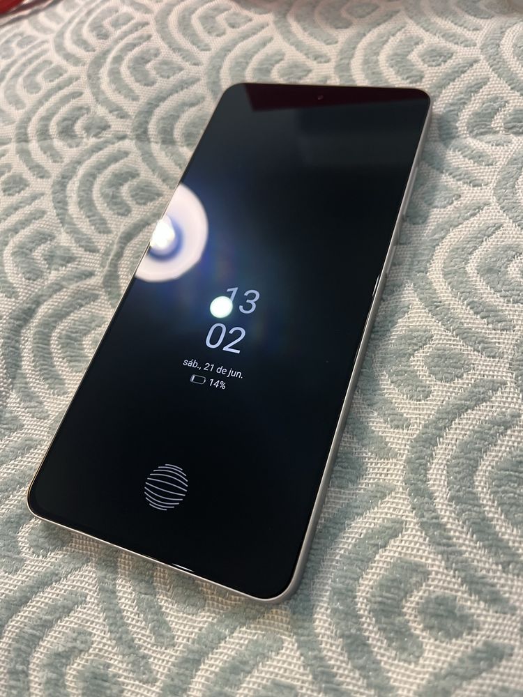 OnePlus Ace 5.