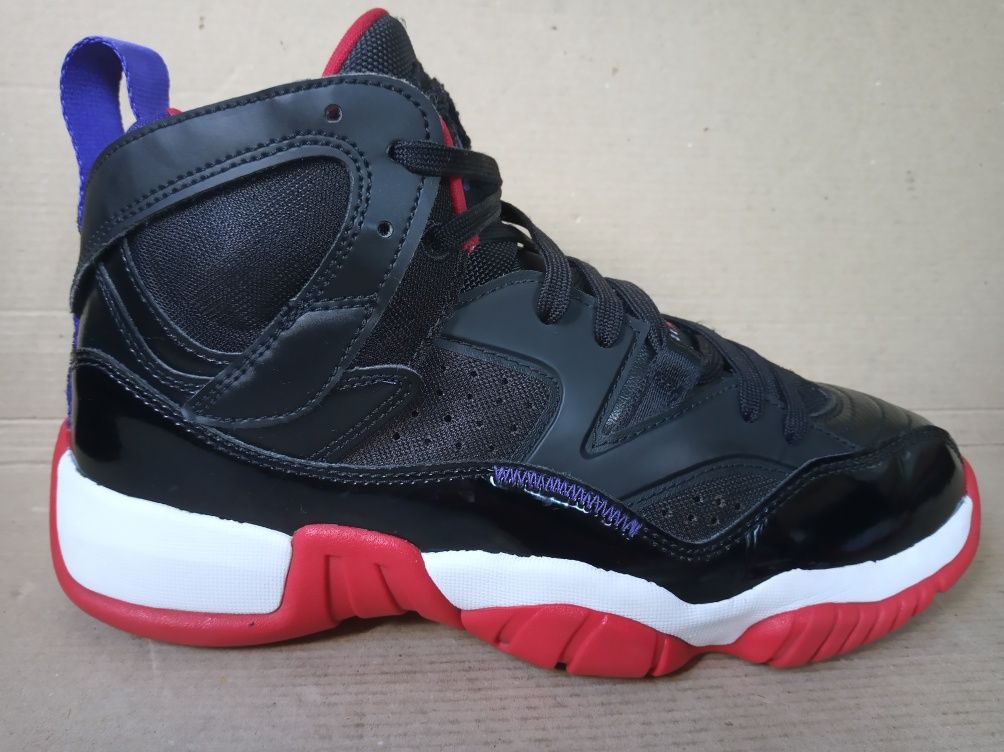 41 Jordan Jumpman Two Trey
