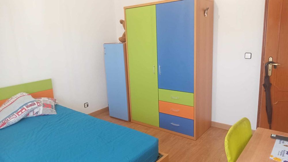 Arrendo Quarto mobilado