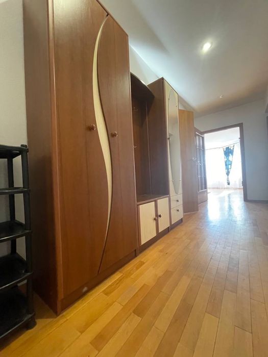 Оренда 3 км квартири поблизу Центру