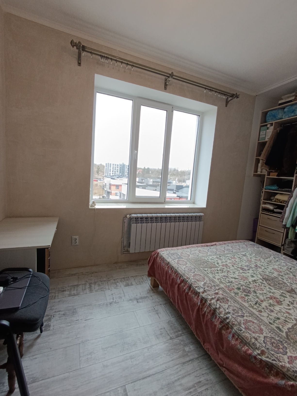 Продам 1 кімнатну квартиру! Р-н. Щасливе. Вул. Блоговіщенська.