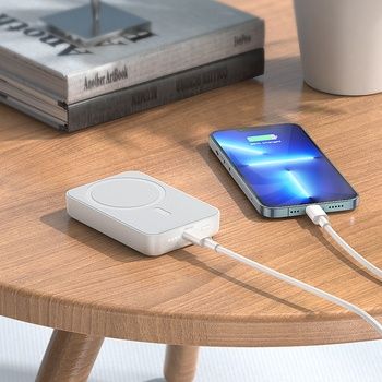Borofone Power Bank 10000mAh BJ25 Typ C - PD 20W z ład. indukcyjnym