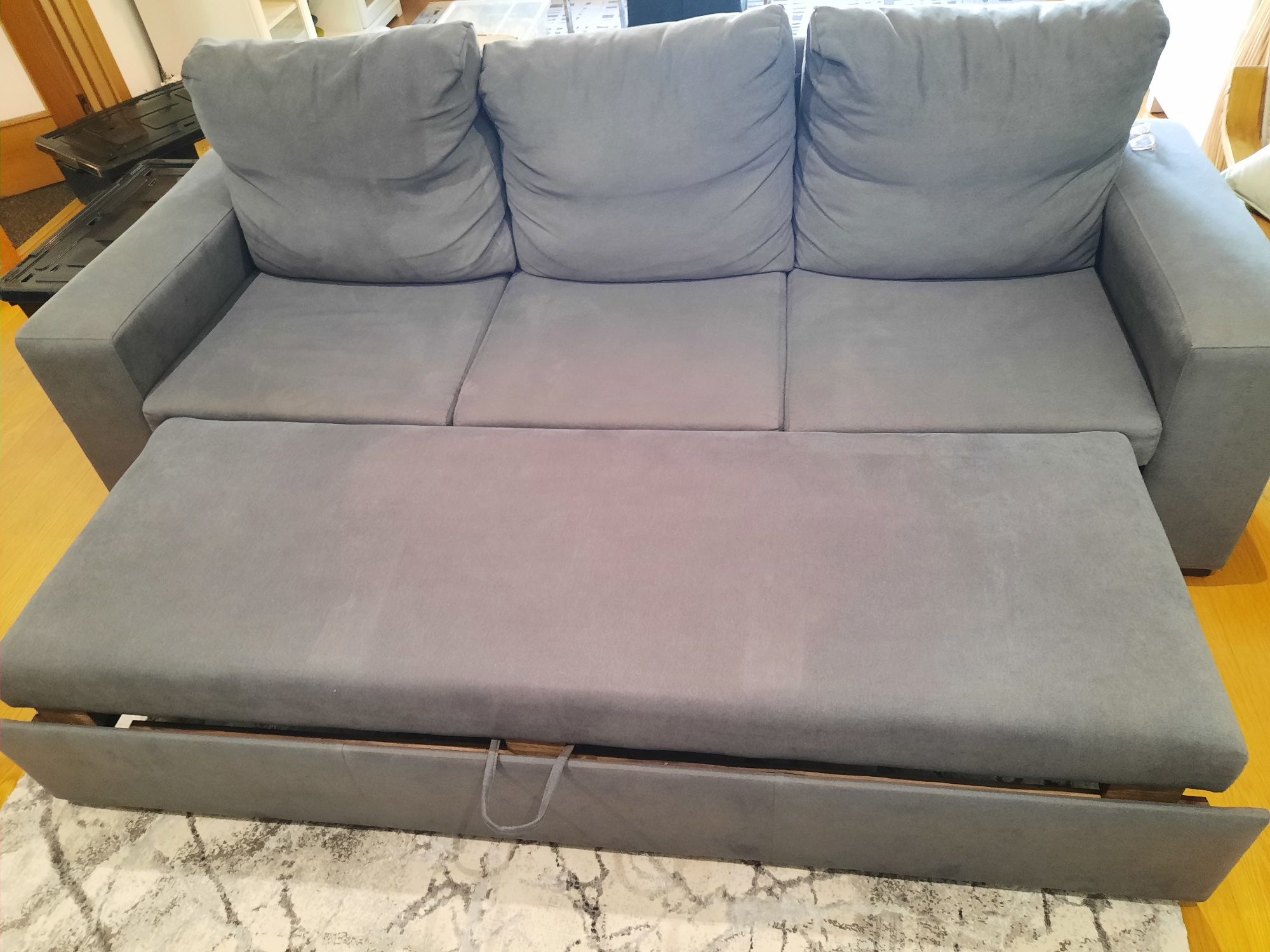 Sofá cama de 3 lugares, cor cinza