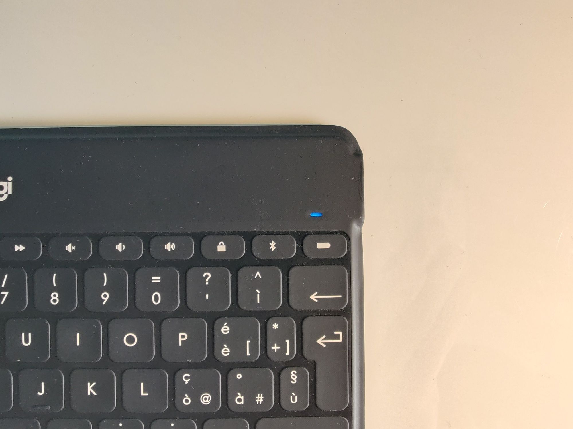 Klawiatura Logitech Keys to go