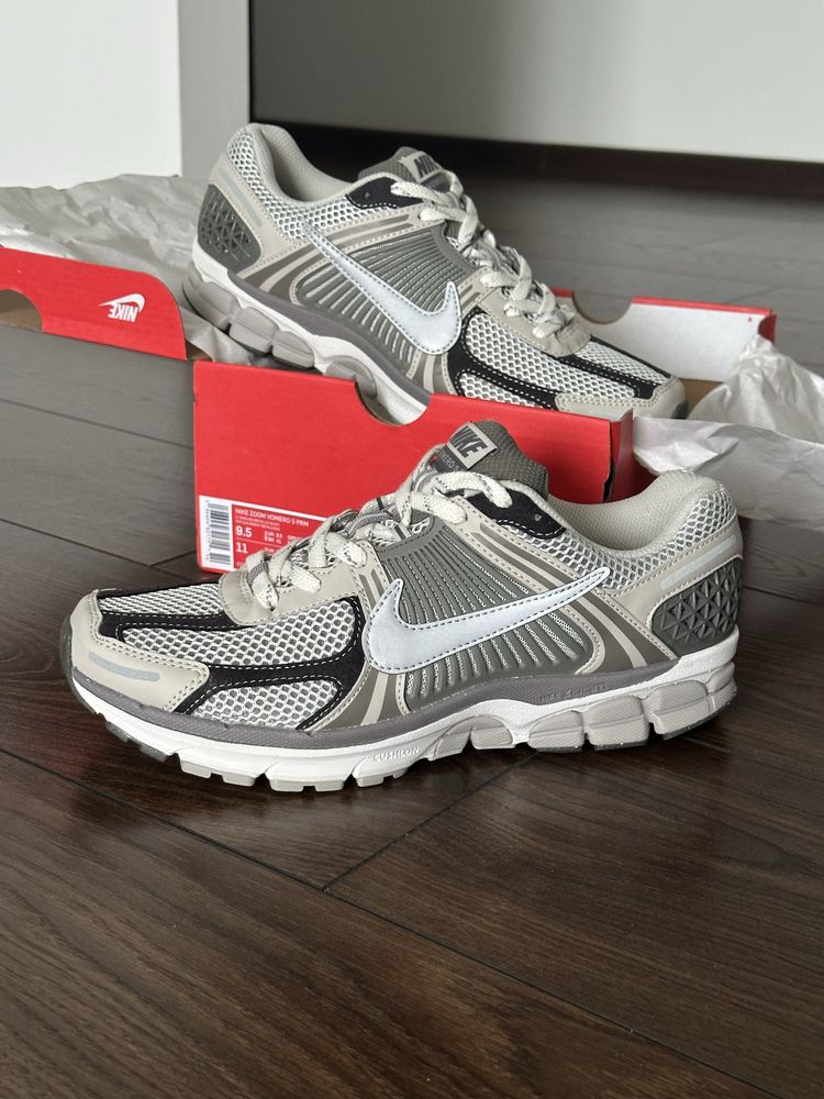 Оригінальні Кросівки Nike Air Zoom Vomero 5 Light Iron Ore Найк зум