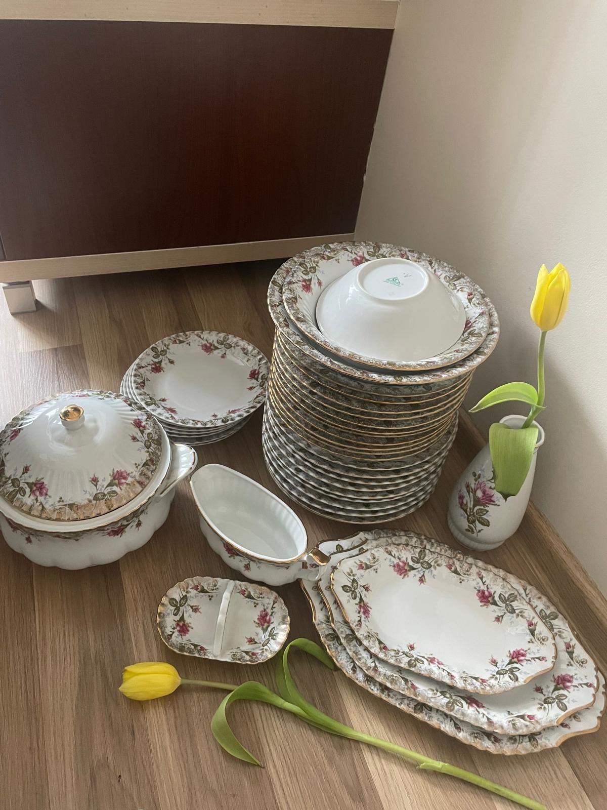 Porcelana Chodzież - 37 elementów Zestaw