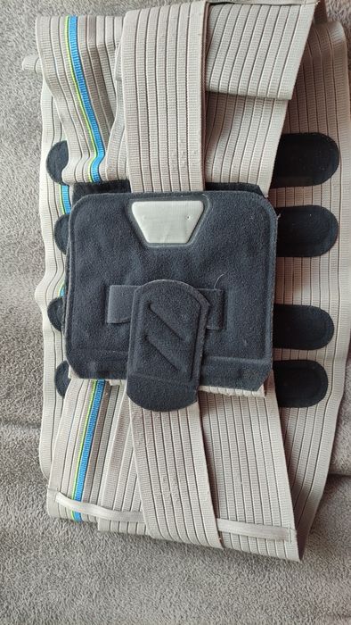 Regulowana orteza (pas lędźwiowy)Lumback Fresh Lumbak