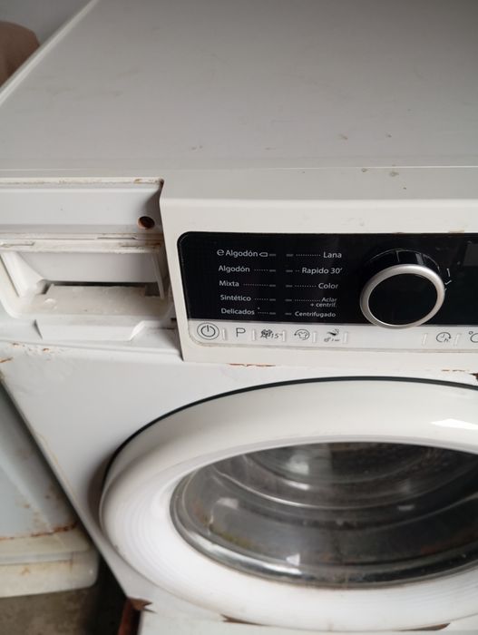 Máquina de lavar roupa para peça