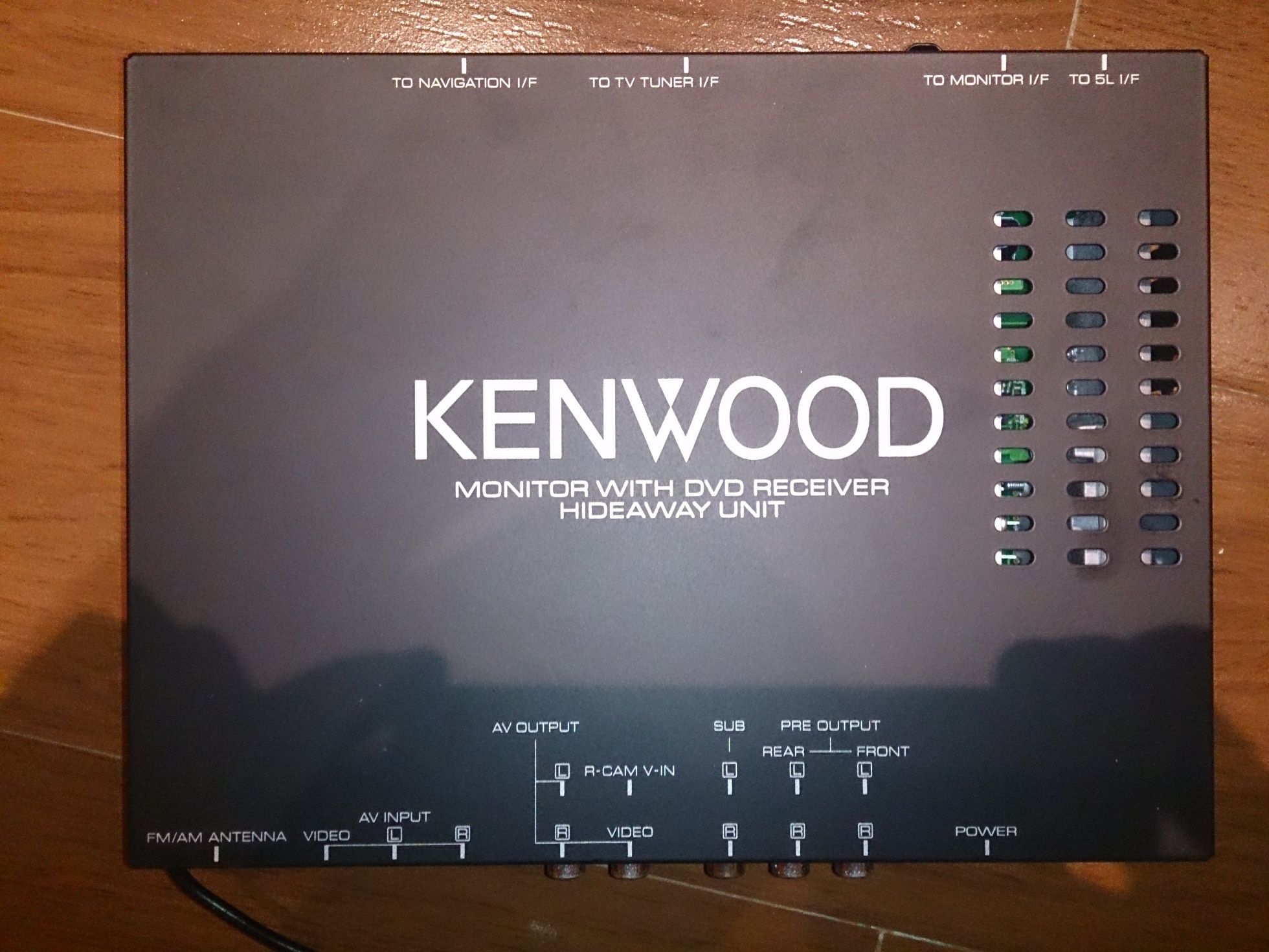 Sistema multimédia TV Kenwood KVT 627 DVD