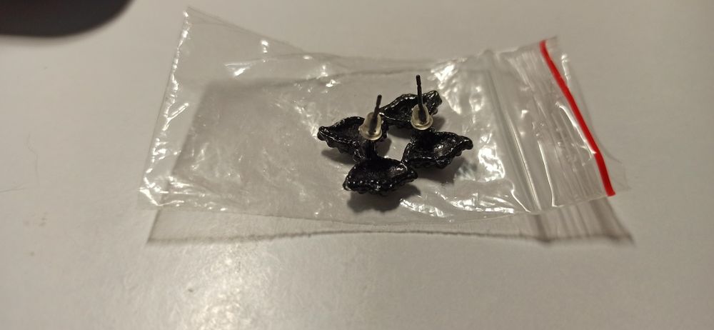 Серьги гвоздики бант