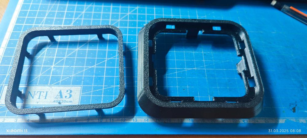 Накладка чохла ручки КПП ГАЗ 31105 на тонель салона нового зразка.