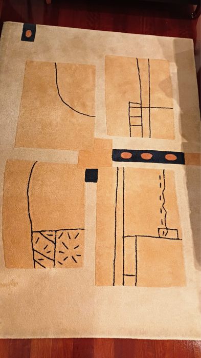 Tapete 1.37m por 1.27m