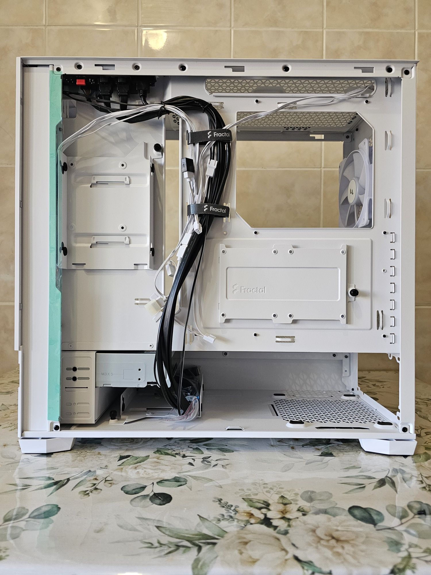 Корпус Fractal Design Pop Air RGB White TG + Дисковод + USB Type-C