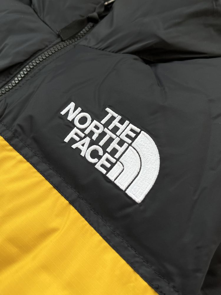Жилет The North Face (M) 1996 Retro Nuptse Vest Оригінал Новий