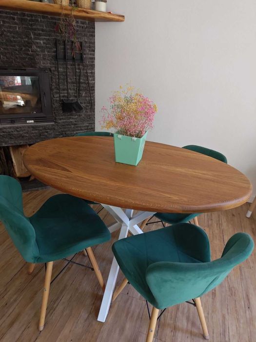 Стіл обідній з масиву дуба 120 х 80 на 4 персони