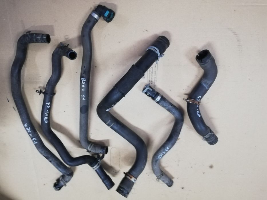 Rura rurka Wąż przewód wody chłodnicy Ford Focus mk3 Cmax 1.0 EcoBoost