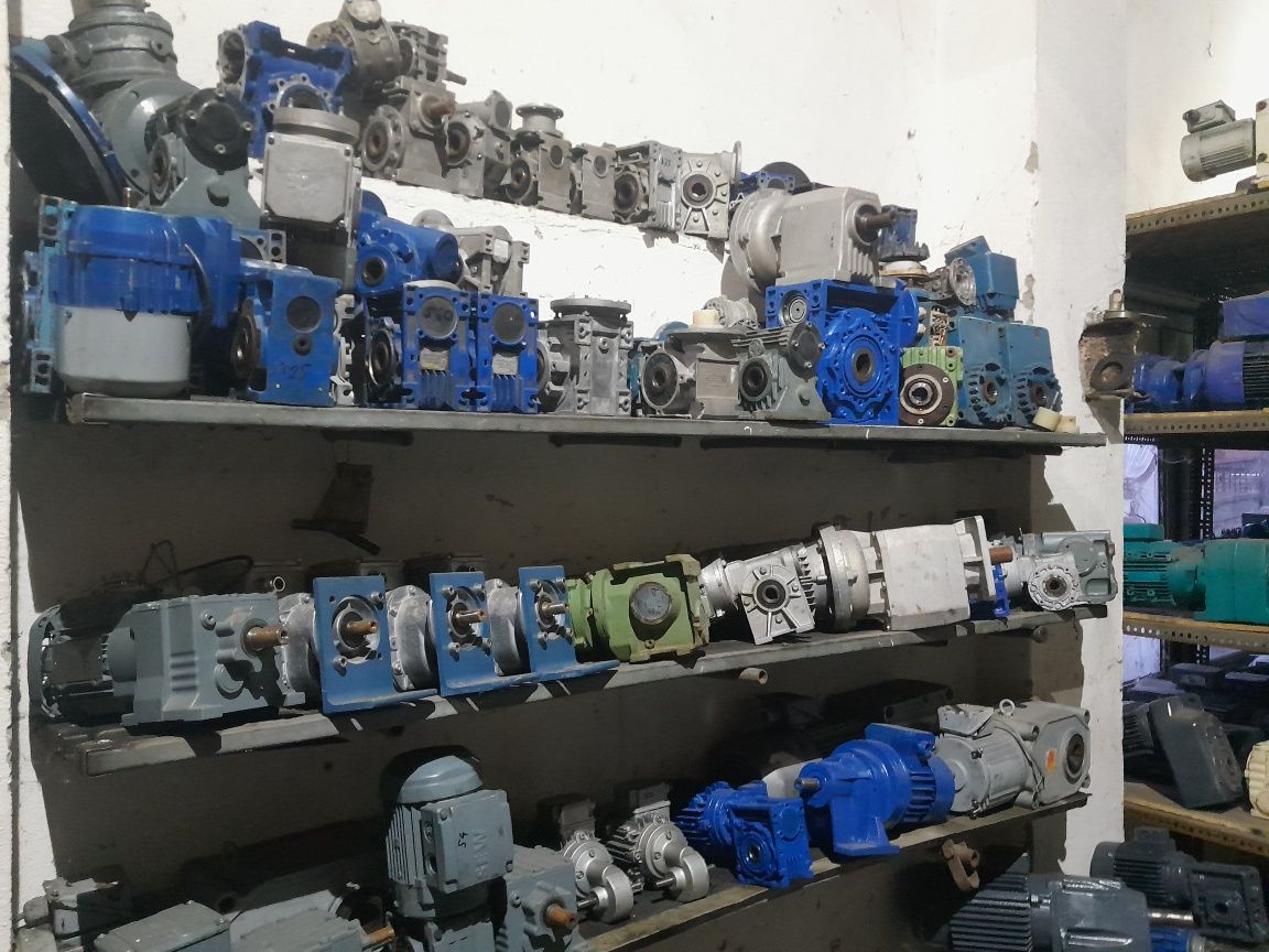 Silnik elektryczny motoreduktor elektrobeben