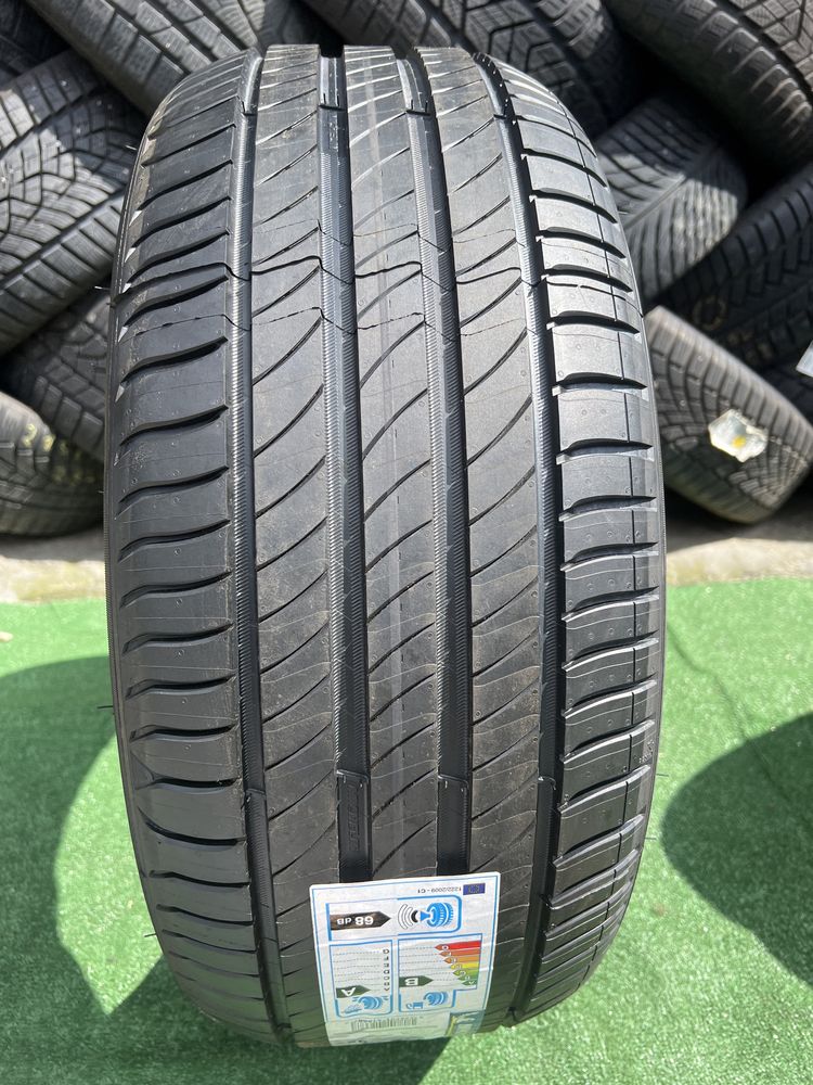 *Opona pojedynka  Michelin 225/45/18