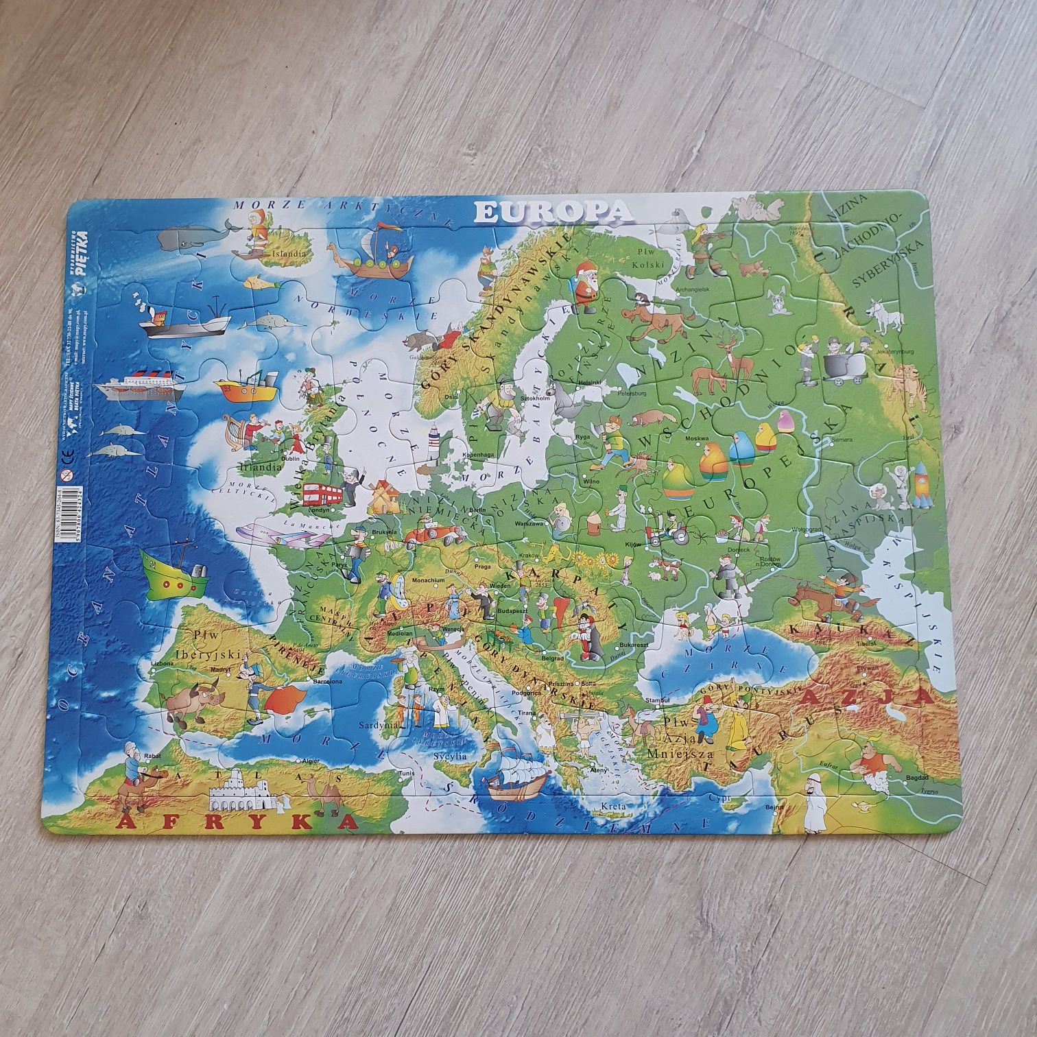 Puzzle Europa. Wydawnictwo Piętka