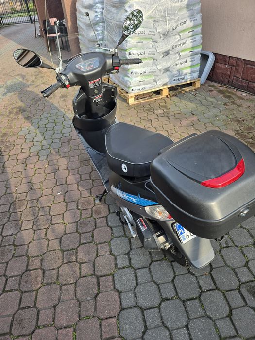 Sprzedam Skuter Barton