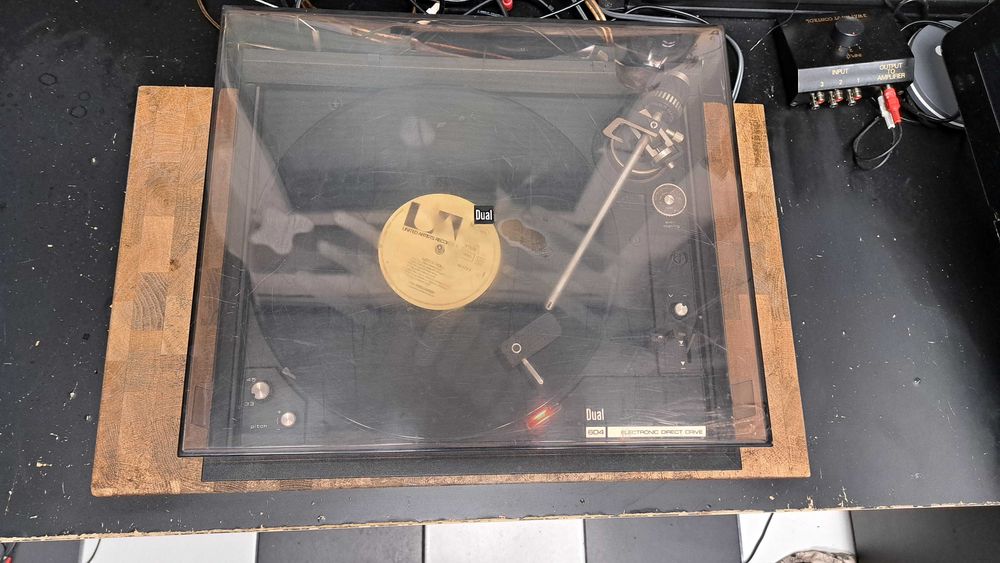 Gramofon Dual CS 604